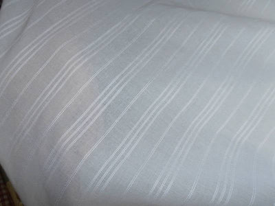 white cotton voile 58&quot; wide / jacquard thin stripes [5700]