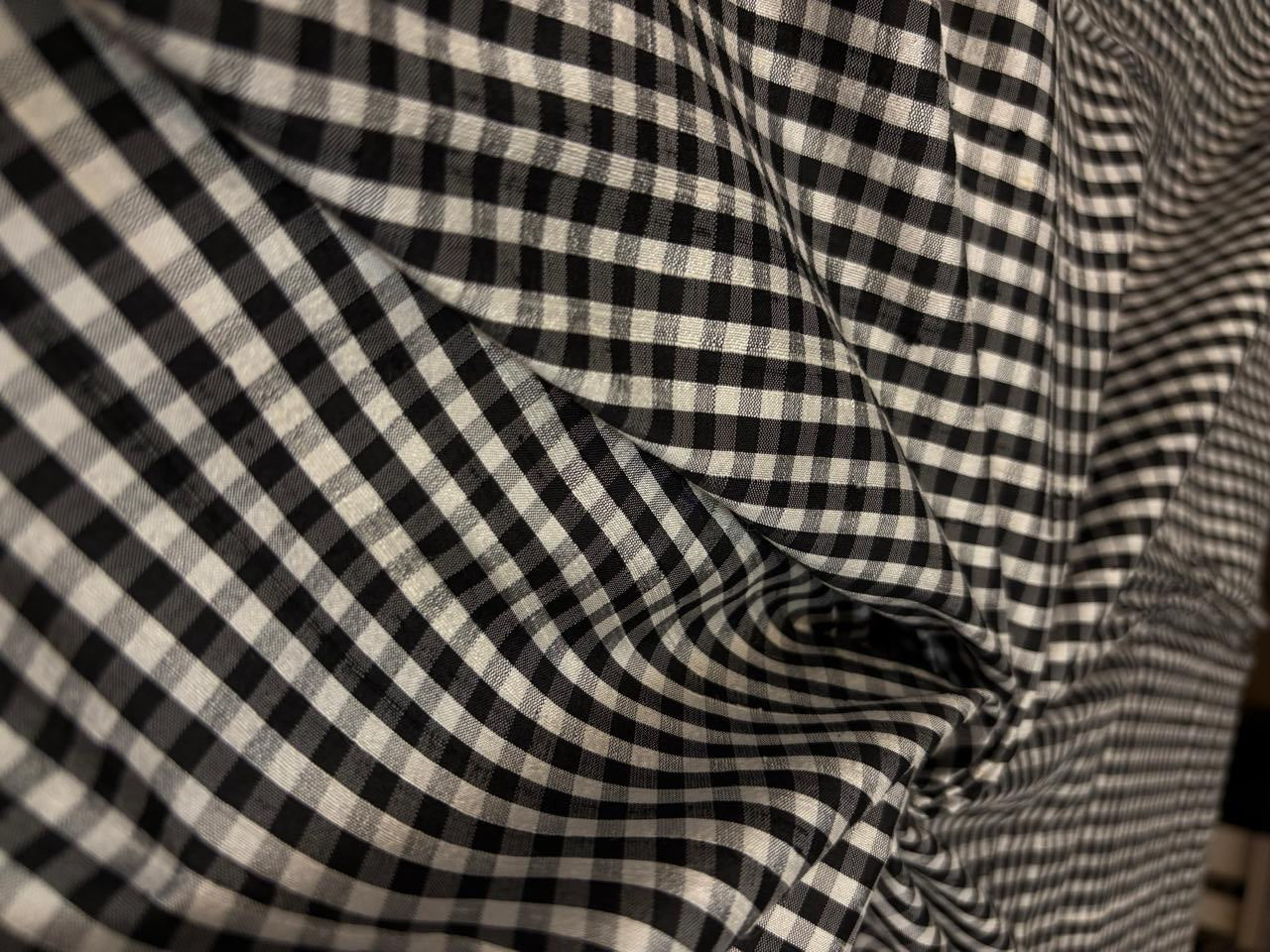 100% silk dupion  black and white Plaids fabric 44" DUPNEWC32[2]