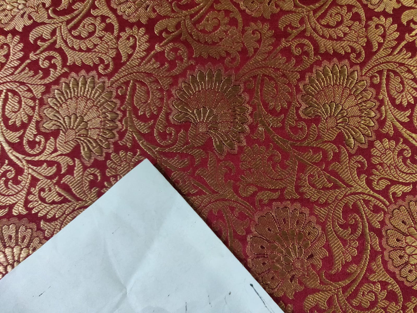 Brocade fabric handloom woven mughal RED / gold motifs color 44" wide BRO114[5]