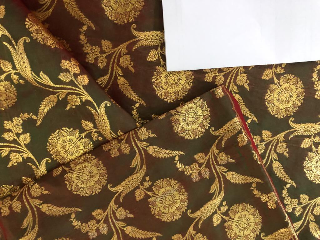 Silk Brocade fabric Red, Green and metallic gold 44" wide Jacquard BRO911[3]