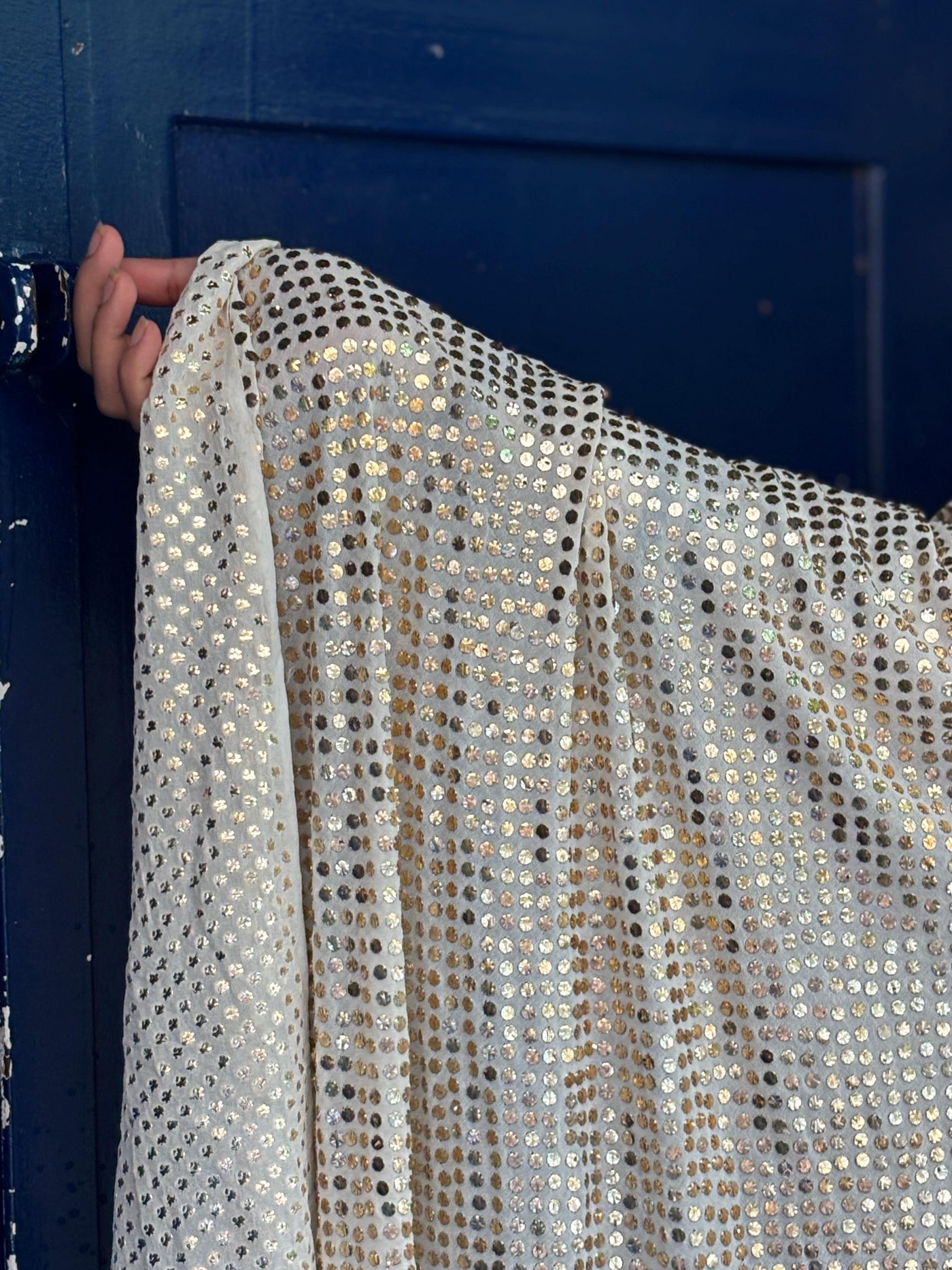 Embroidered  mukesh  ,a traditional Indian embroidery 44" wide and 3.60  yards long.[17690]