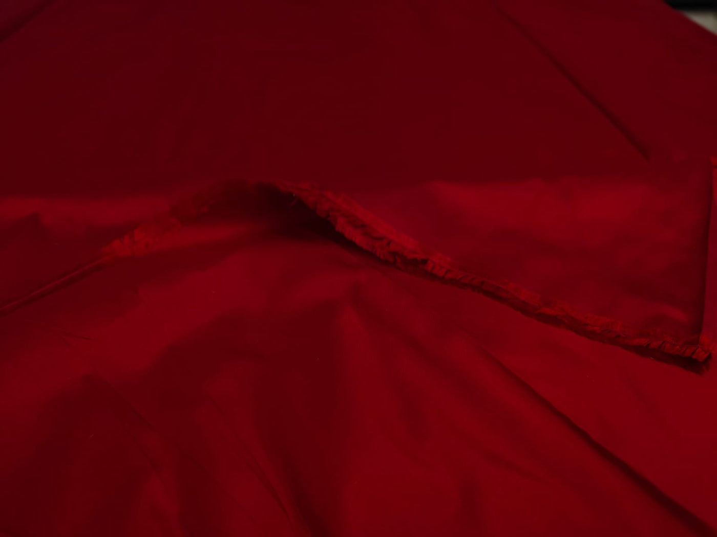 Pure SILK TAFFETA FABRIC Valentine Red colour44&quot; TAF85[1]