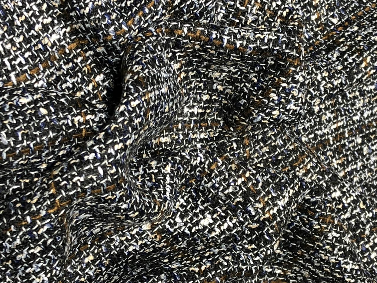 Suiting blended viscose ,poly, acrylic crepe 58" wide black, brown and white  [17718]