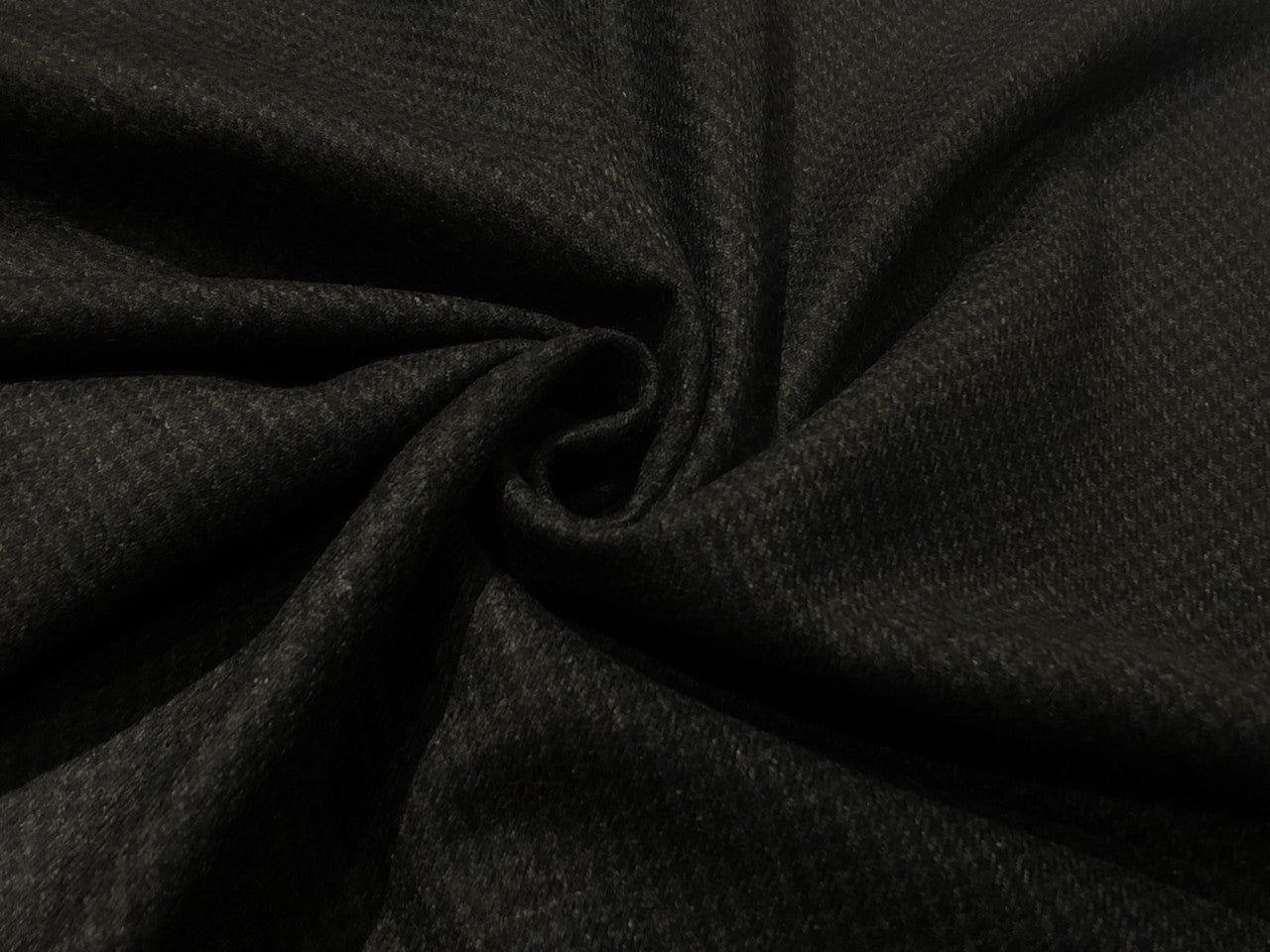 Wool x Nylon 270 gsm weight Suiting Fabric CHARCOAL BLACK [16449]