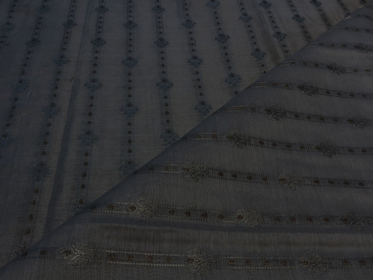 100% Silk munga Brocade fabric dark ivory with gold Zari horizontal stripes with floral jacquard BRO1090[3]