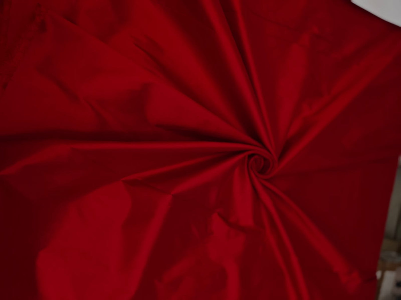 Pure SILK TAFFETA FABRIC Valentine Red colour44&quot; TAF85[1]