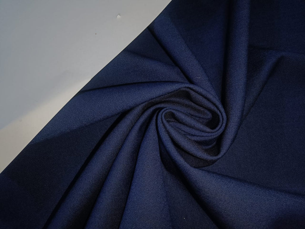 Suiting FRESCO wrinkle resistant navy 100% WOOL 58