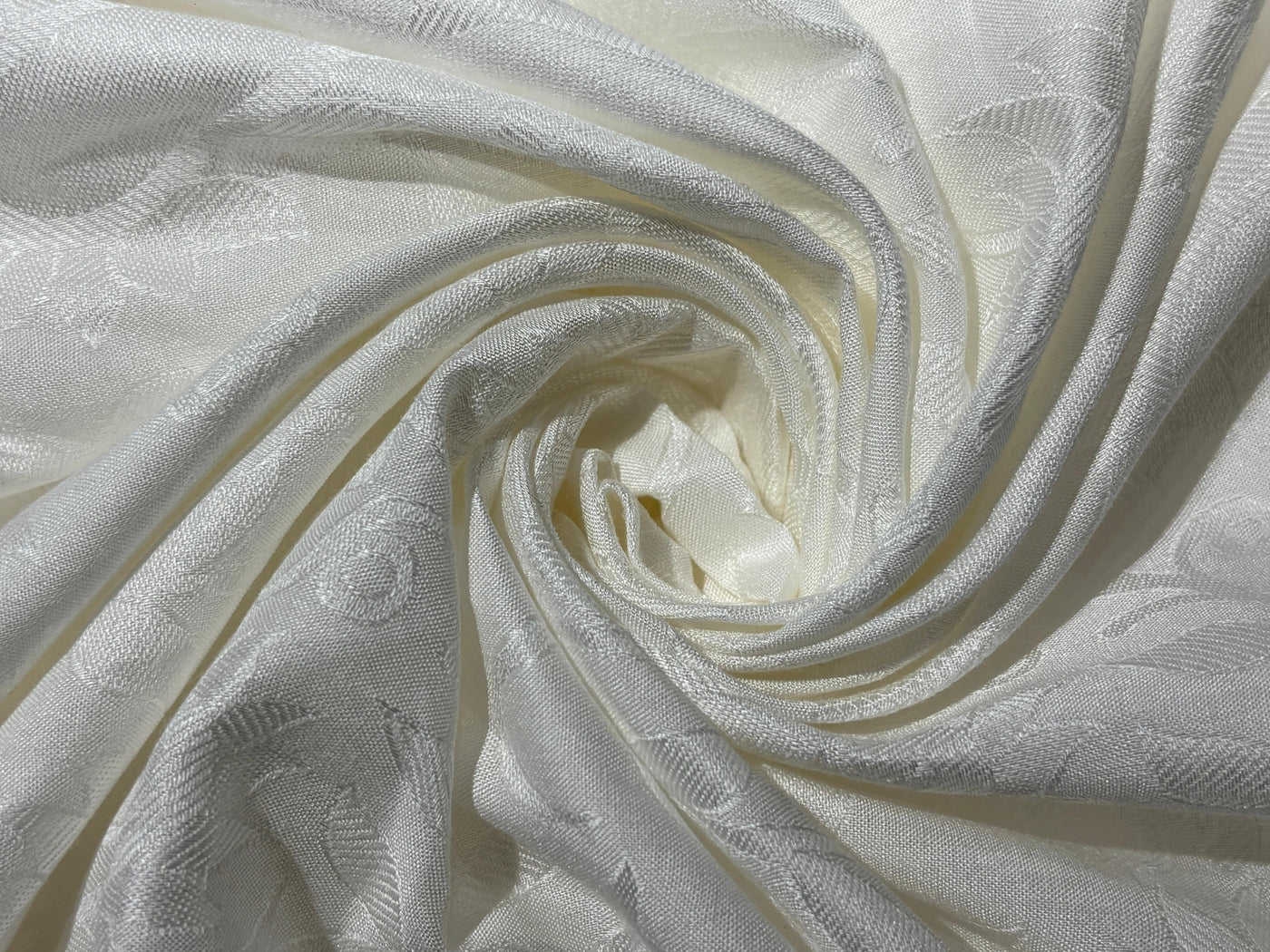 Organic Jasmin Jacquard Fabric raised, intricate floral patterns in 2 designs [18822/23]