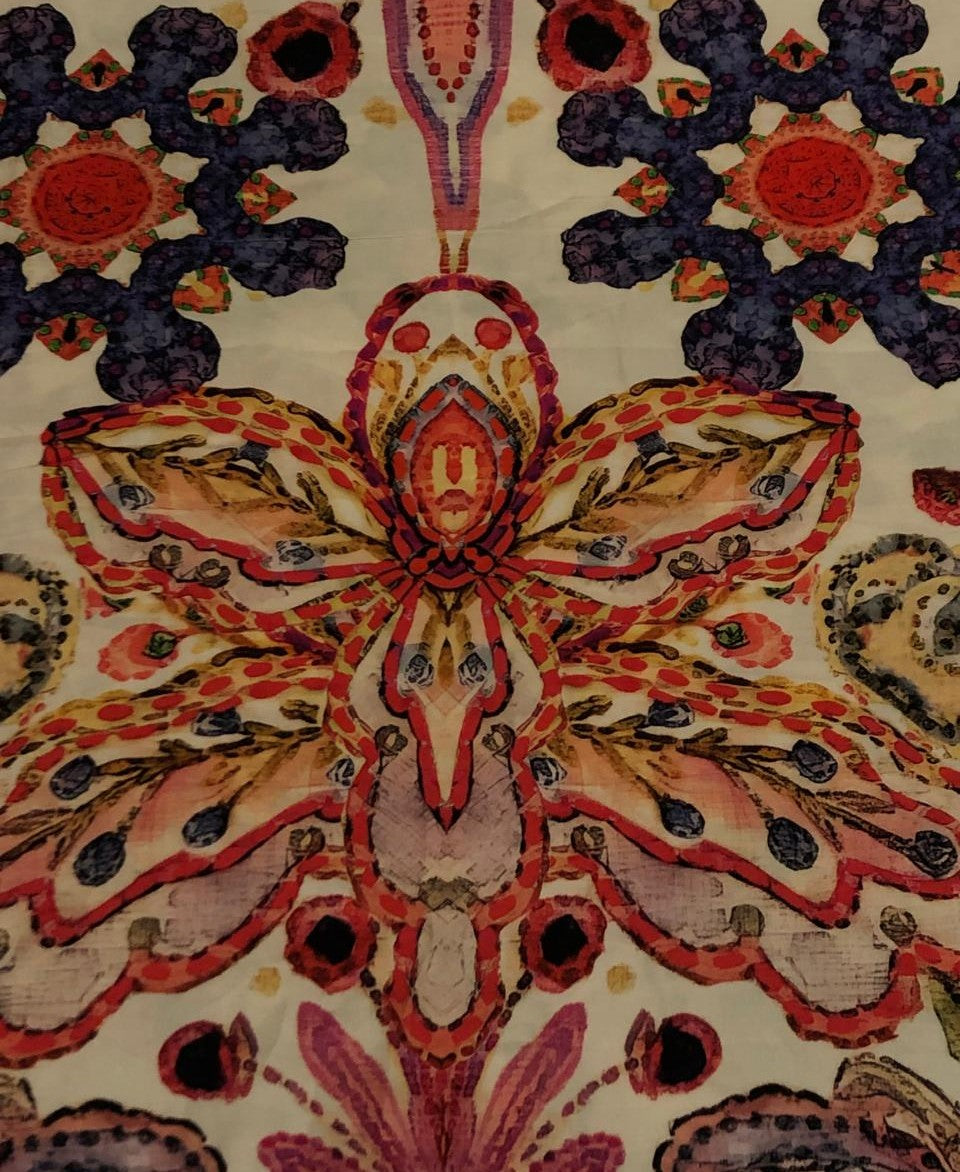 100% Pure Silk 100 grams satin printed 44"wide fabric big multi coloured [18555]