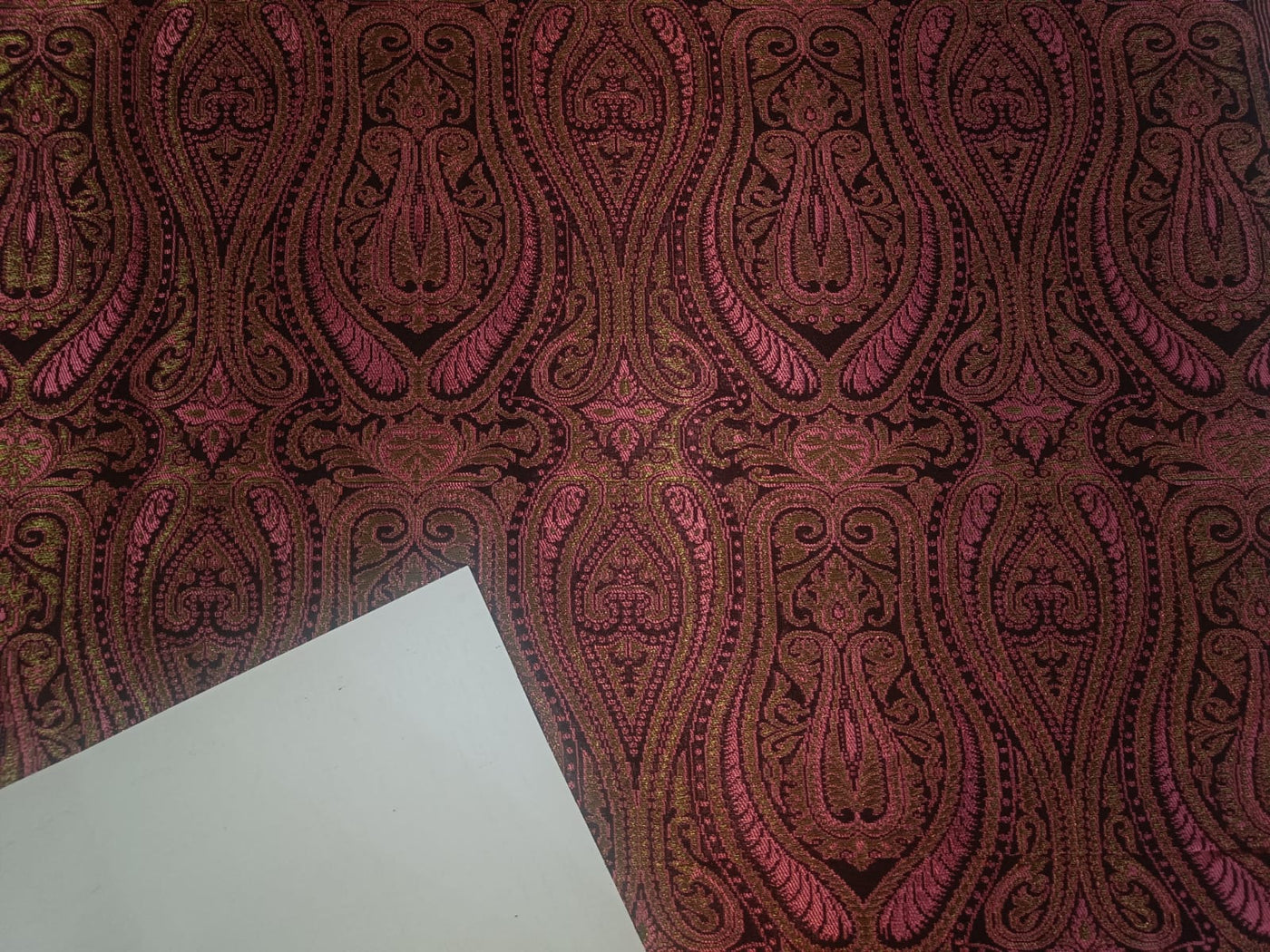 Silk Brocade fabric Metallic Gold,Black & Pink Color 44" wide BRO232[2]