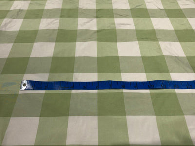 Silk taffeta green / ivory  2" X 2" plaids 54" wide  TAFNEWC4[3]