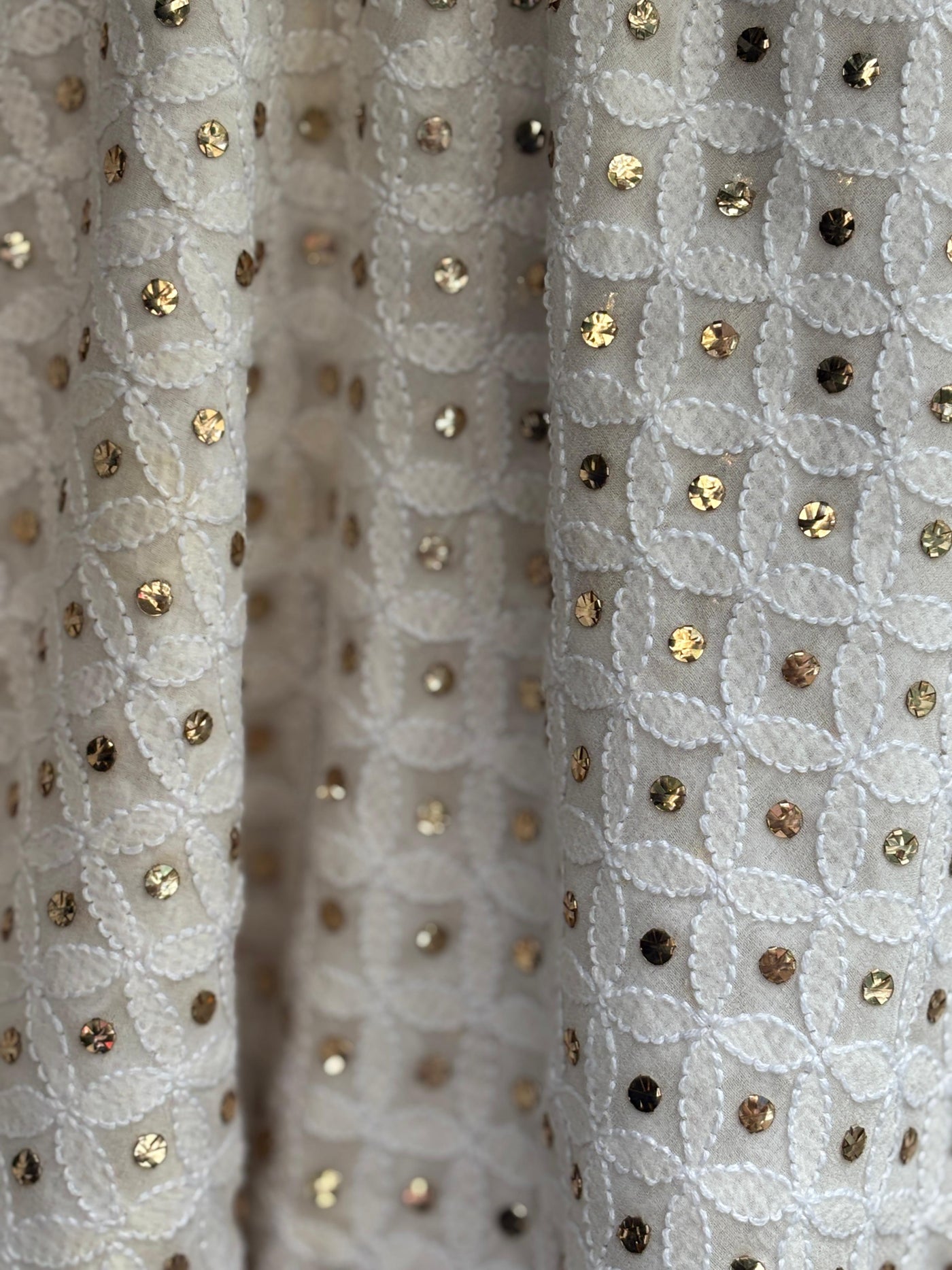 Indian Mukesh Embroidery, 44" wide and 3 yards long.[17689]