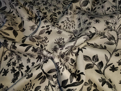 100% linen Floral digital print black and ivory  floral print fabric 44" wide [15424]