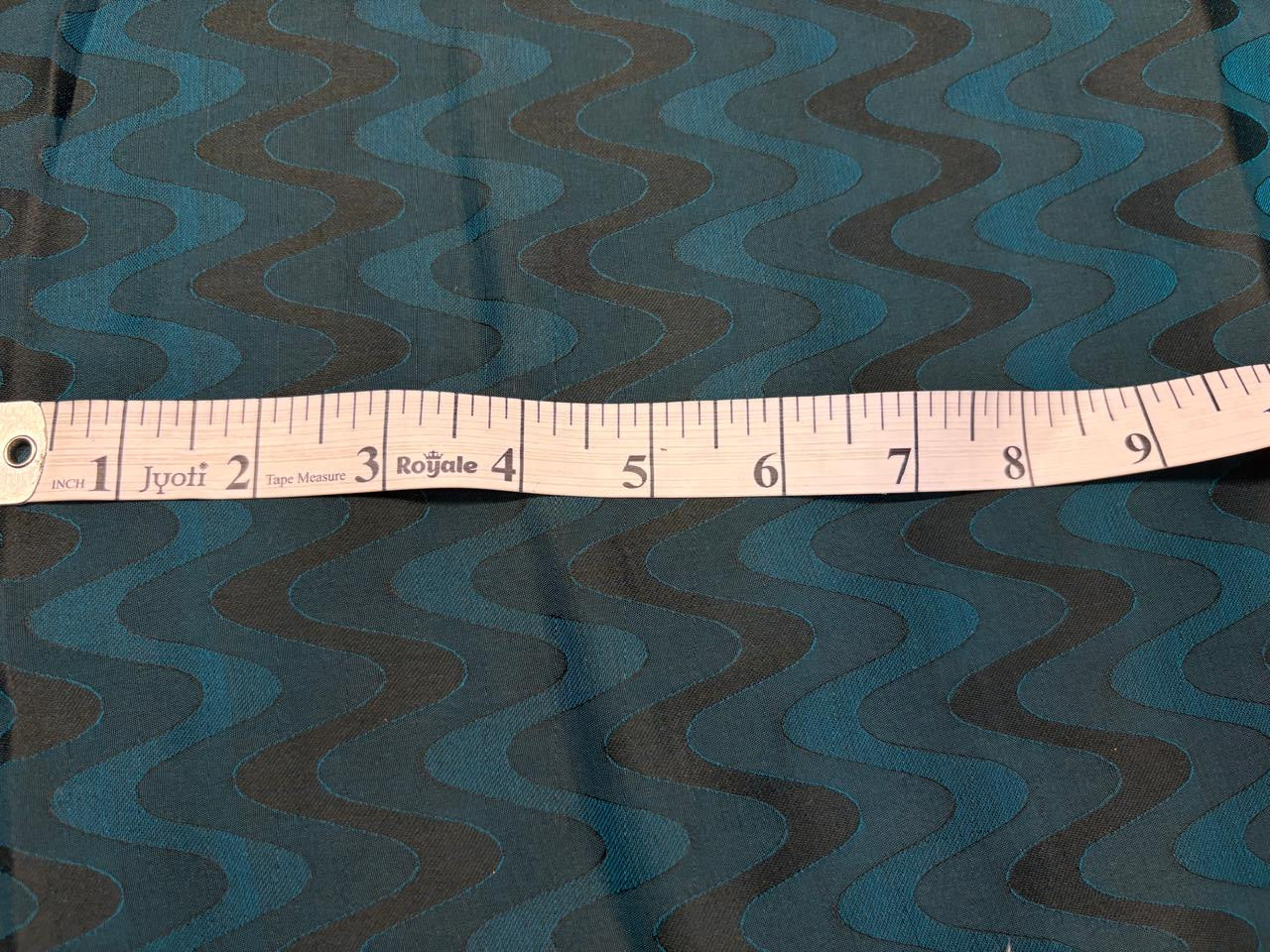 100% silk crepe 16 momme JACQUARD two tones available in 3 colors teal/navy , green/burgundy ,red/gold 44" wide [18369/70/71]