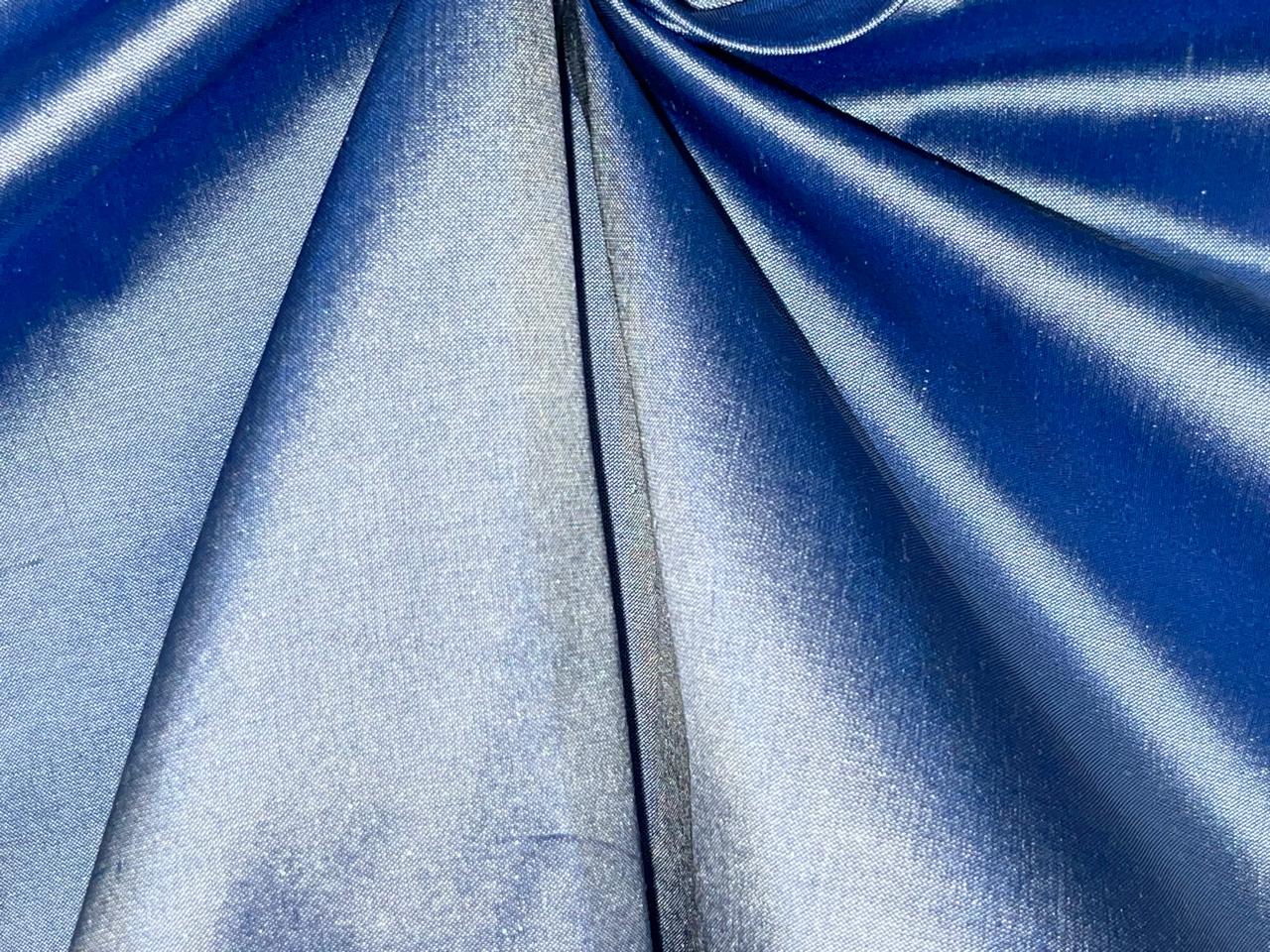 100% Pure Silk Taffeta 32 MOMME Blue x ivory color 54" wide TAF335[3]