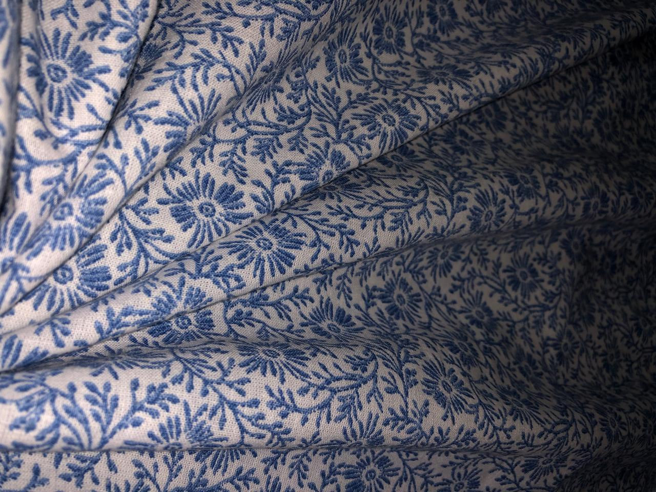 100% Cotton Linen BLUE FLORAL   PRINT [17160]
