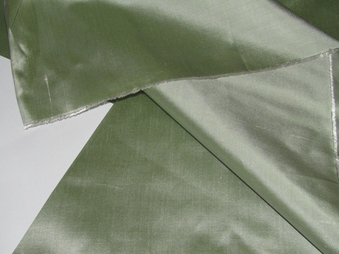 Dupion silk fabric green x silver 44&quot; wide DUP246[2]