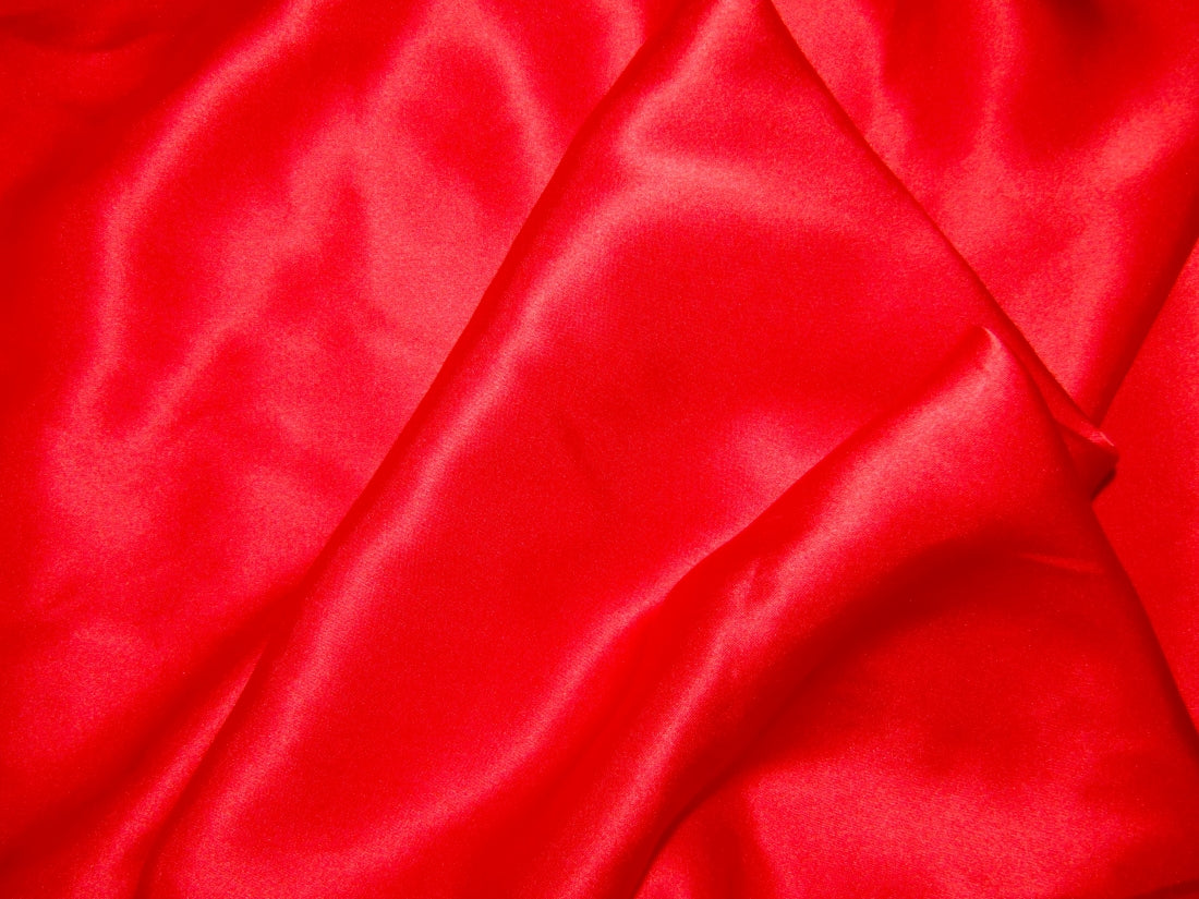 100% Silk Satin fabric 44" wide RED HOT  70 grams  [20 momme] [12999]