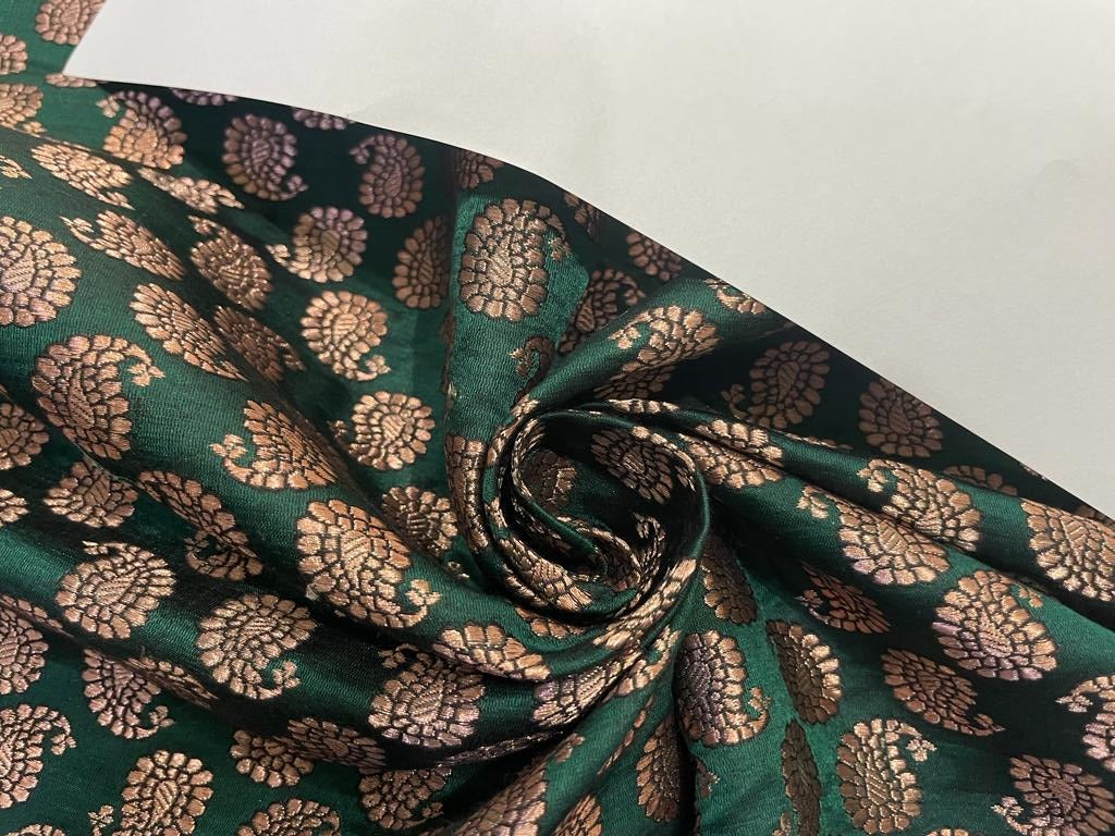 Pure Silk Brocade Fabric Metallic Gold & Green Color 44" wide BRO269[6]