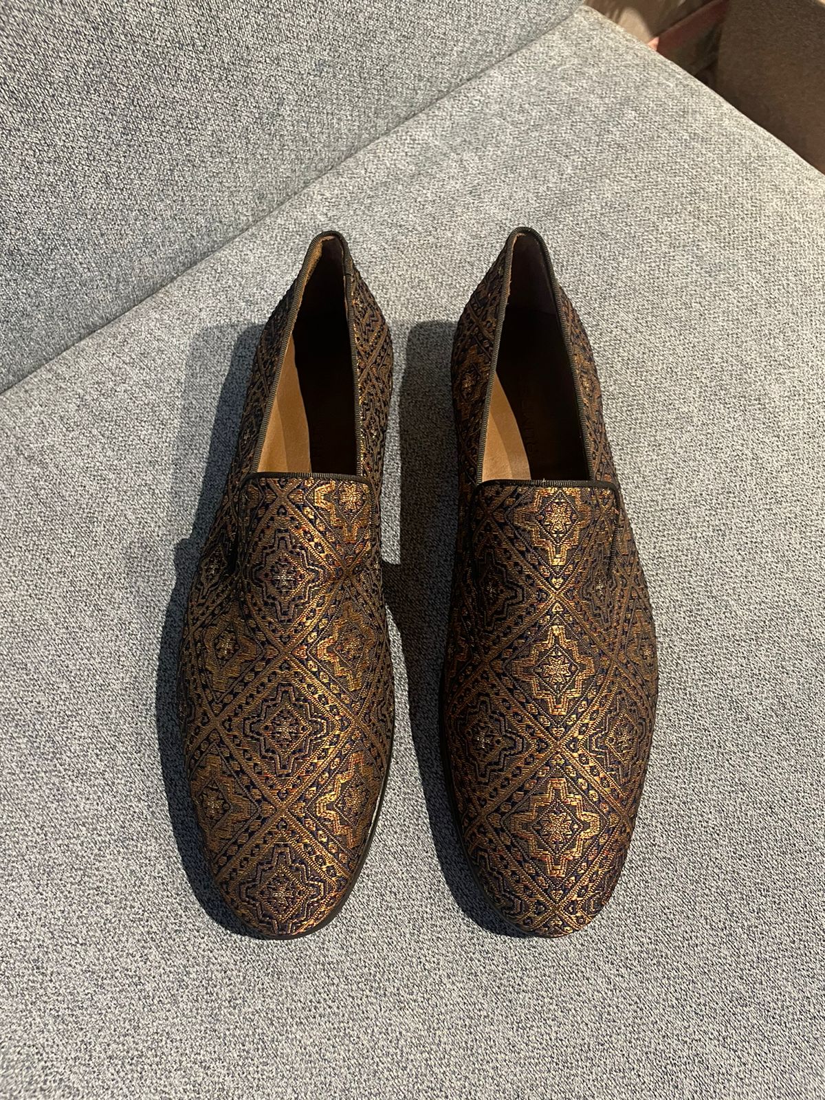 Made to order Silk Brocade Shoes/ Jodhpuris / Mojris