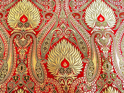 Brocade Heavy KING KHAB  Fabric  WITH METALIC GOLD  JACQUARD 36" WIDE available in 2 colors blood red and bottle green black  BRO983
