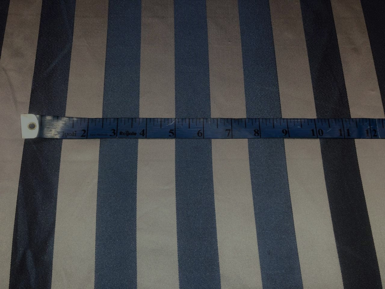 100% silk Taffeta satin stripes available in 8 different color shades [18296/97/98/99/18307/08/09/10]