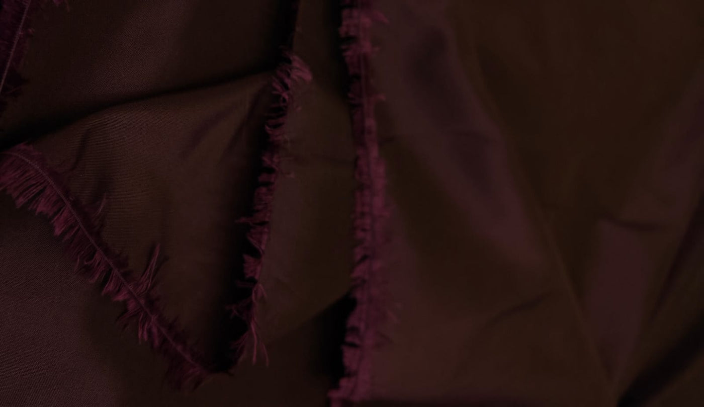 Pure SILK TAFFETA FABRIC BERRY color 54" wide TAF56[3]