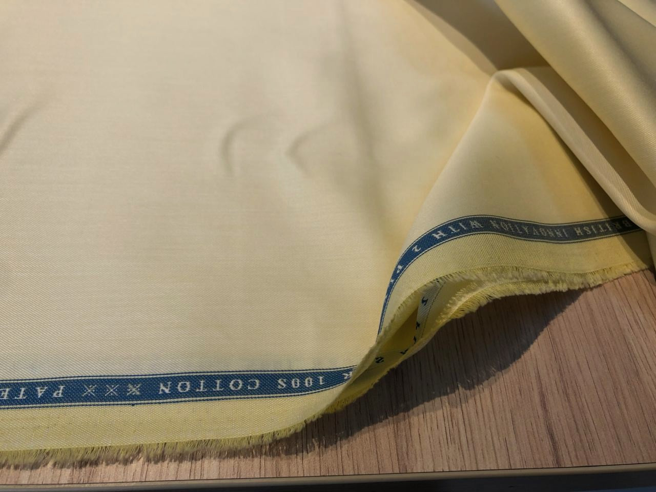 Zero iron fine Winkle Resistant Giza Cotton fabric 58" wide available in 4 colors[18440/41/42/43]