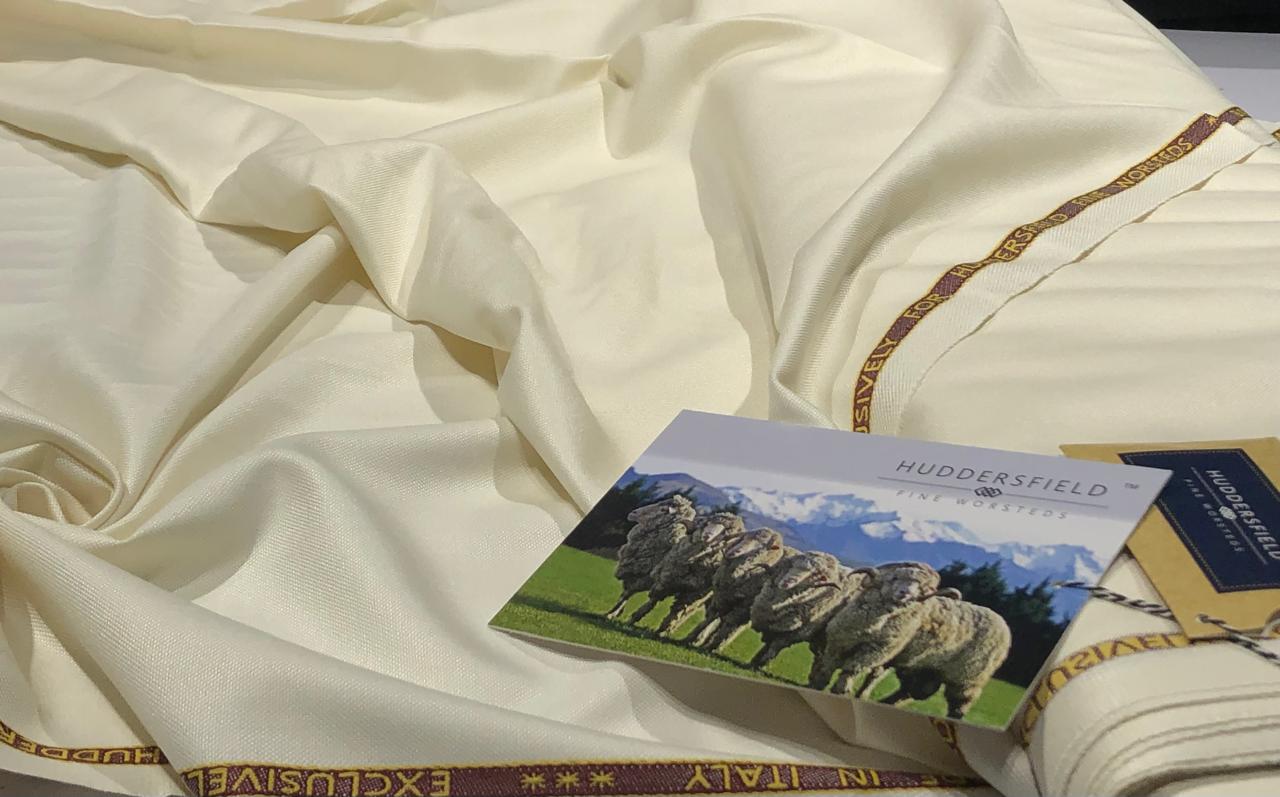 Huddersfield Bamboo suiting fabric 62% bamboo &amp; 38% WOOL [17727]