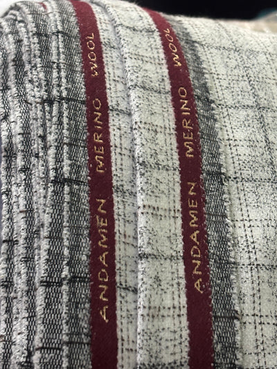 SUITING Italian Andamen Merino Wool Black and ivory  Plaids 58" wide  [17335]