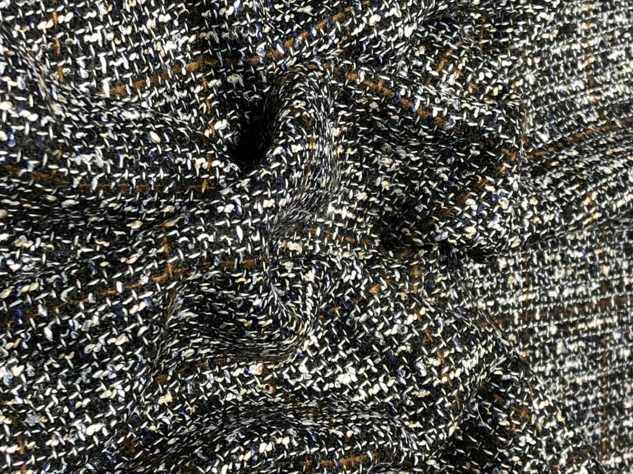 Suiting blended viscose ,poly, acrylic crepe 58" wide black, brown and white  [17718]