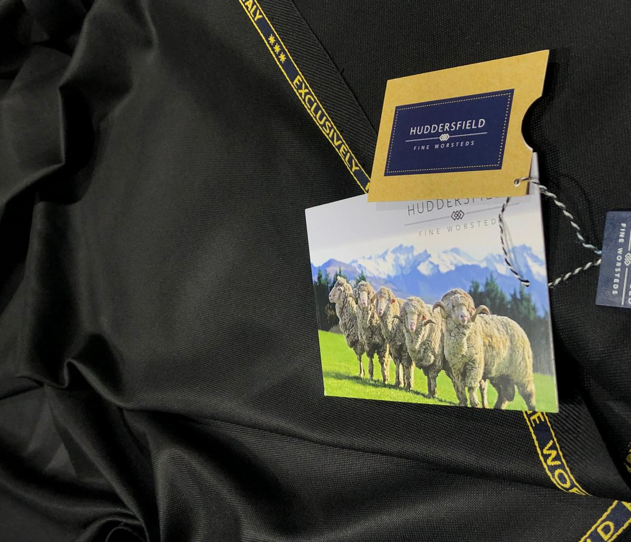 Suiting Huddersfield blend — 82% bamboo &amp; 18% silk  fabric [17729]