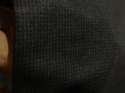 Wool x Nylon 270 gsm weight Suiting Fabric CHARCOAL BLACK [16449]