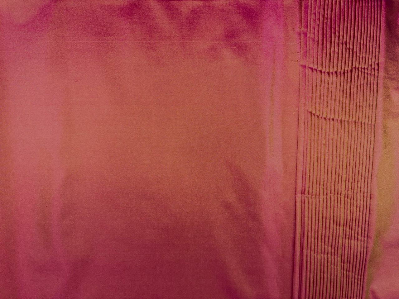 100% pure silk TAFETTA  fabric 2 tone golden yellow x hot pink TAF349
