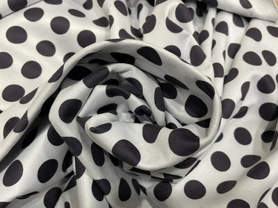 Polka Dotted black and white print Scuba Knit fabric thin ~ 59&quot; wide[12093]