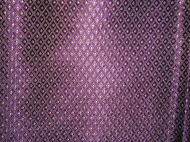 SILK BROCADE FABRIC Purple,Black &amp; Metallic Gold 44&quot;BRO344[3]