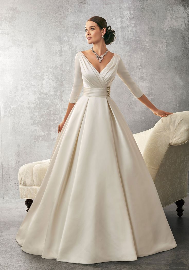 dupioni silk dress Silk dupioni Dyeable fabric {60/80/100/120 grams} 44