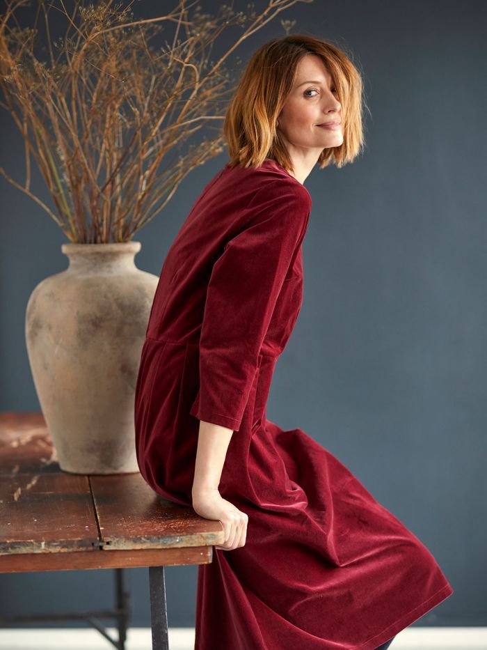 100% Cotton Velvet Blood Red Fabric 54