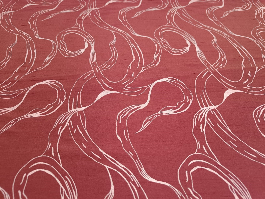 Silk taffeta jacquard  54" wide fabric ~ TAFJACNEW2 available in three designs  RED X GOLD , GOLD X PINK ] RUSTY RED