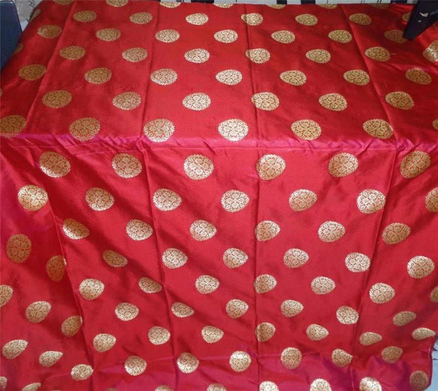 100% silk brocade bright red x mettalic gold color 44" wide BRO493[2]