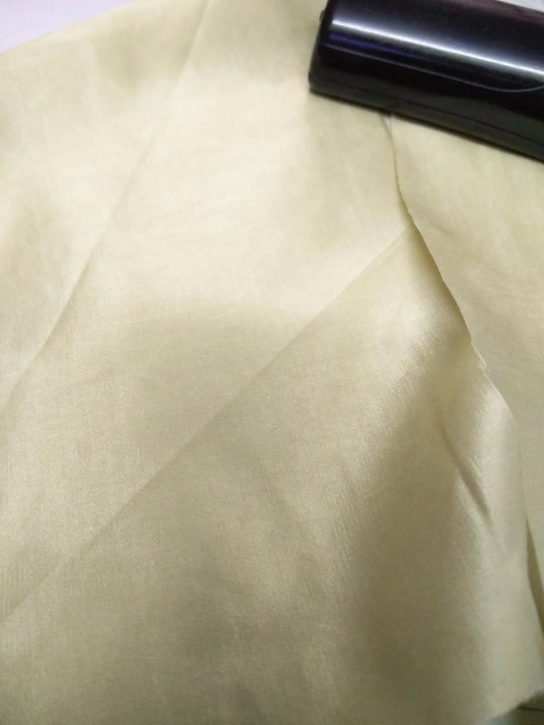 pale gold color cotton 45% silk 55% satin fabric- 32 momme*/137 cms wide/54&quot;