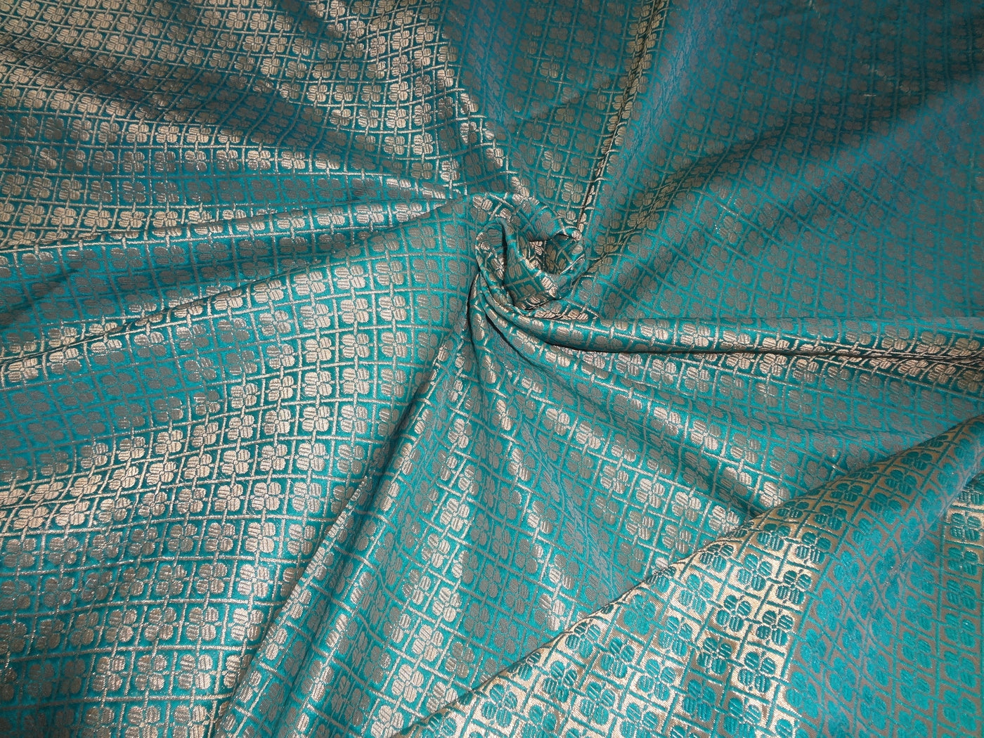 Brocade Peacock green x metallic Gold Color 44&quot;