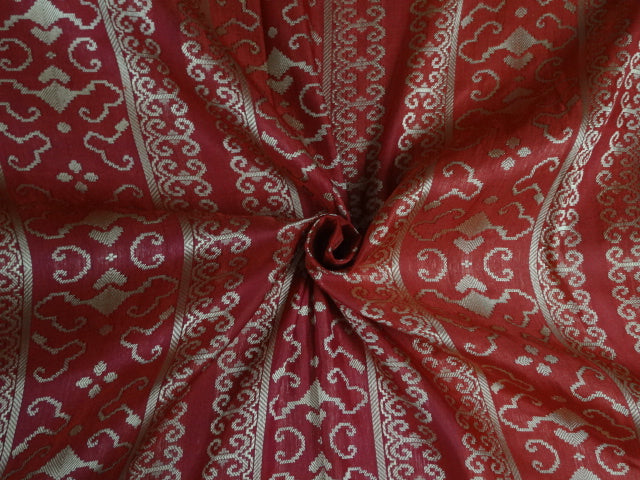 100% pure Silk Brocade Fabric Red &Metallic Gold color 44" wide BRO306[1]
