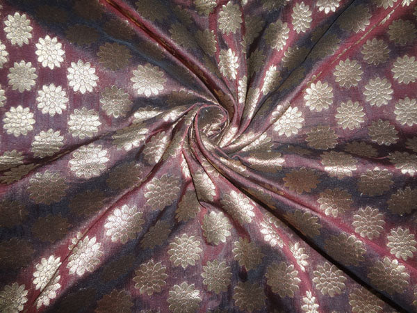 BROCADE FABRIC WINE X BLACK, METALLIC GOLD 44&quot;CUT PCS 2.65 YRD