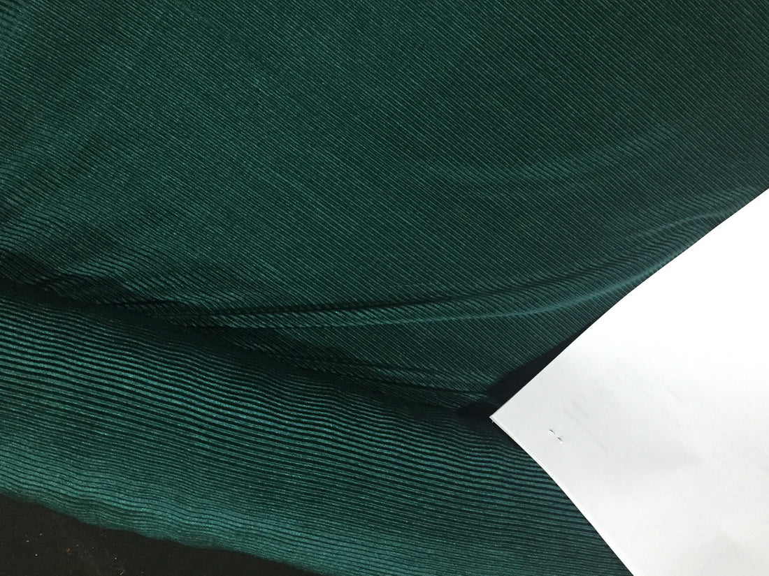 Emerald Green color crushed polyester pleated satin fabric 59&quot; wide
