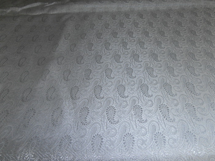 Brocade Fabric white x metalic silver color 44" wide paisleys BRO382[1]