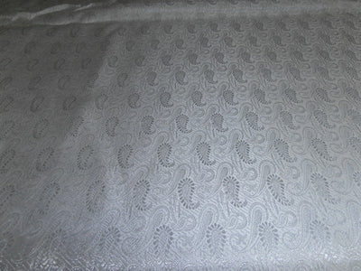 Brocade Fabric white x metalic silver color 44" wide paisleys BRO382[1]