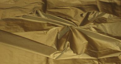 SILK TAFFETA FABRIC 54&quot; ~Pistachio green x gold colour