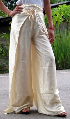 100% PURE SILK DUPIONI FABRIC CREAM X IVORY 54&quot; WITH SLUBS MM80[5]