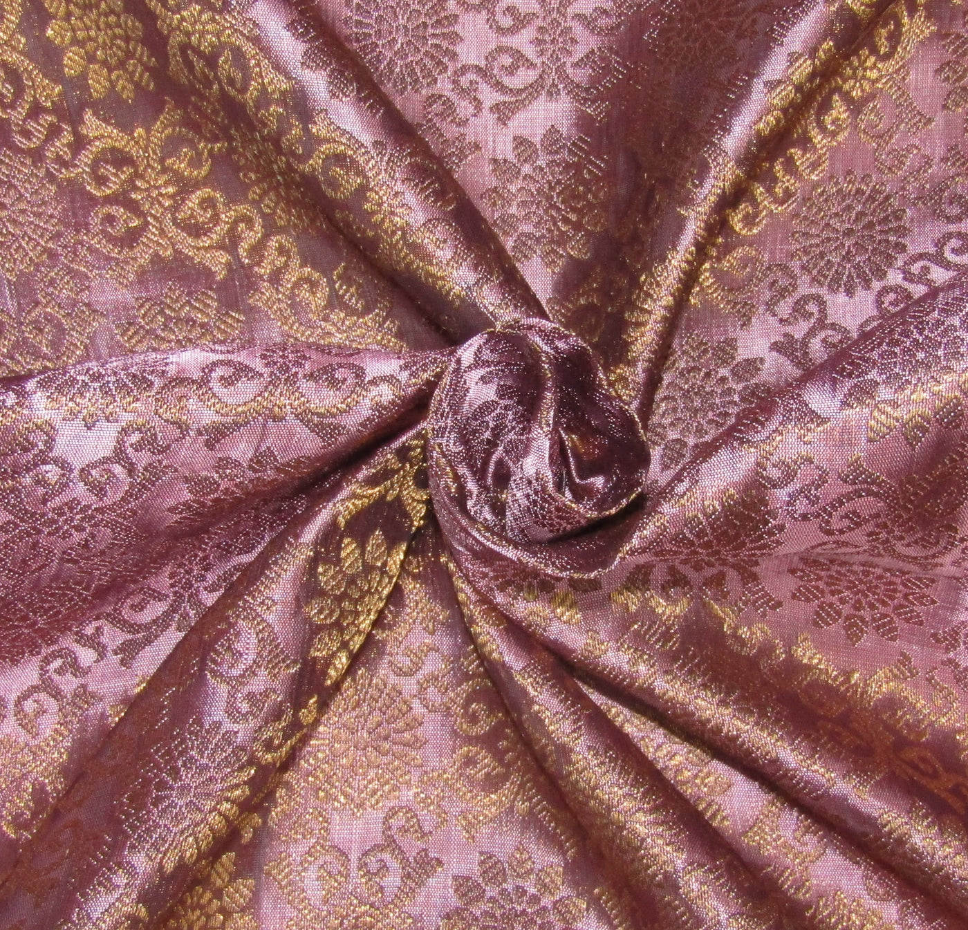Brocade fabric Pinkish lavender x metallic gold 44&quot;wide